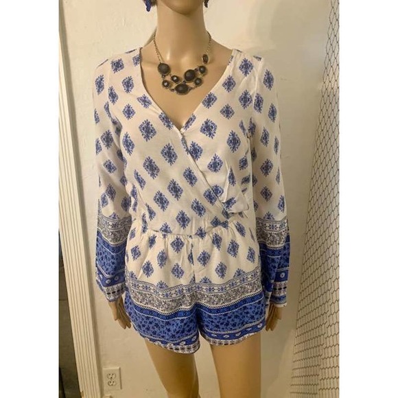 mimi chica Blue and white paisley romper Women size XS - Picture 4 of 8